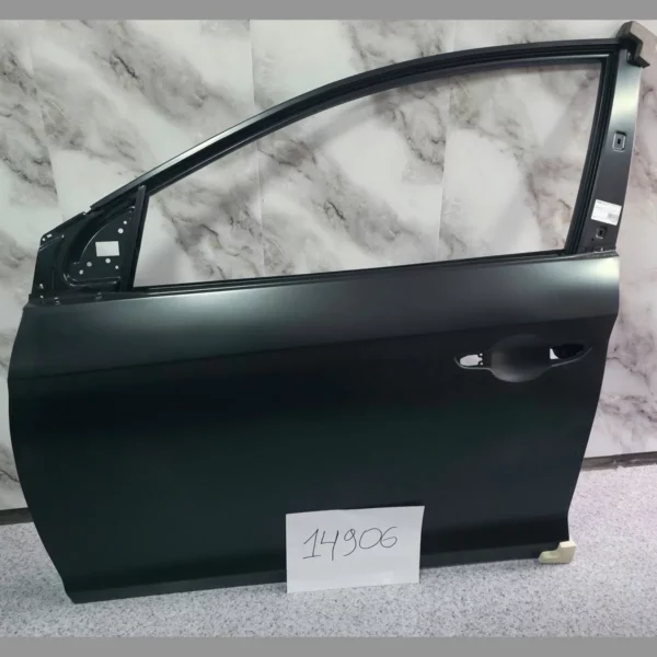 Дверь перед L Sonata 2018 YB-HY45-01L