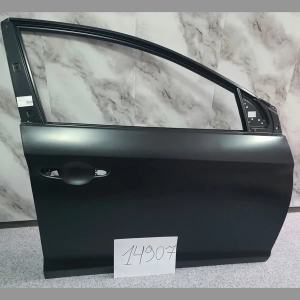 Дверь перед R Sonata 2018 YB-HY45-01R