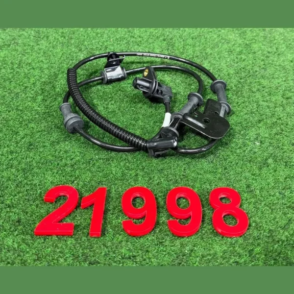 Датчик АБС передний L HY ACCENT SOLARIS(RB) WXQP 730007