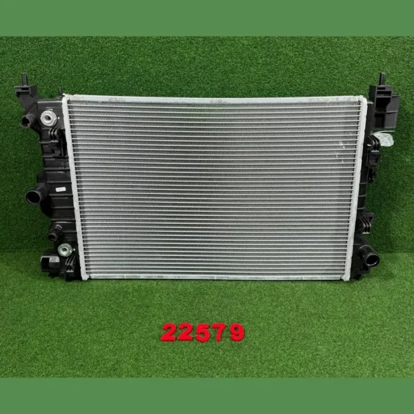 Радиатор АТ Авео Т300 16- WXQP 520109