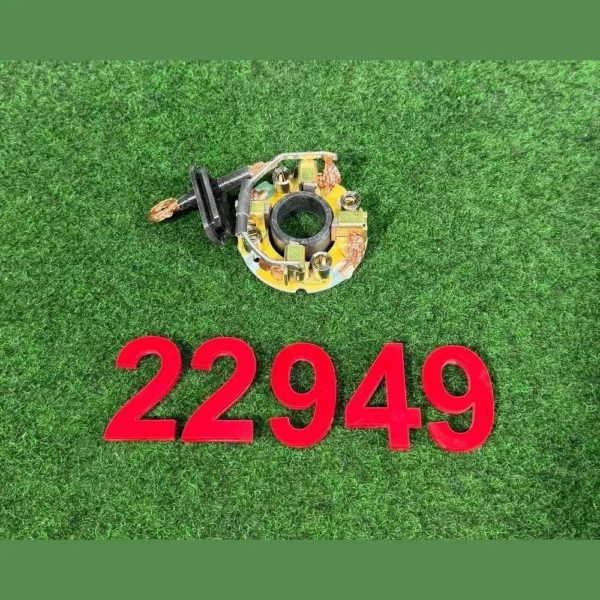 Щетка стартер SONATA NF 07→