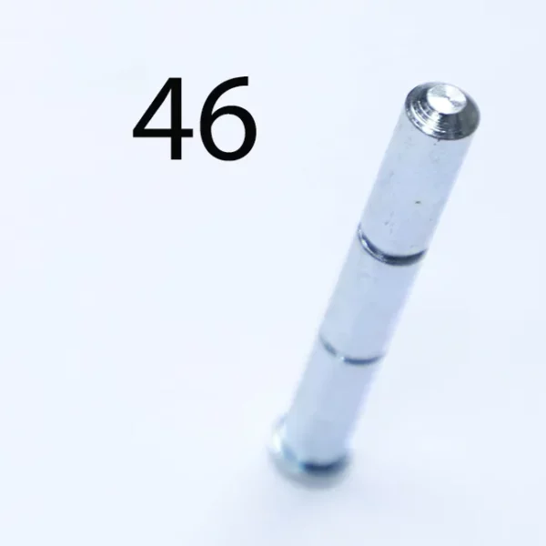 Болт успокоителя цепи короткий 8×62 TBP 050-21-140