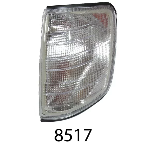 Поворотник белый L W124