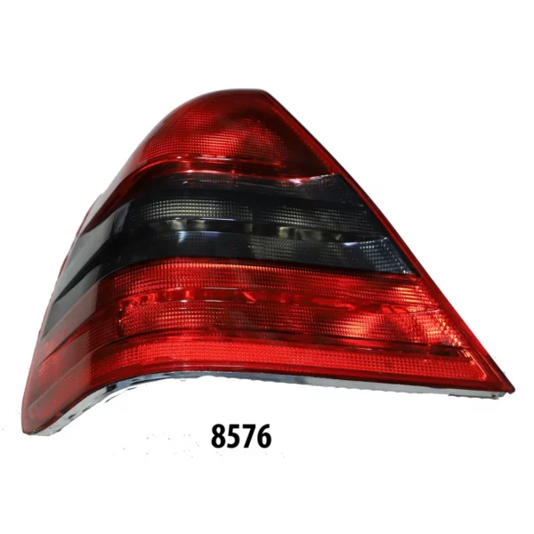 Фонарь задний черный 202 L