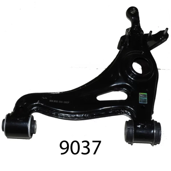 Рычаг нижний L W202 BM